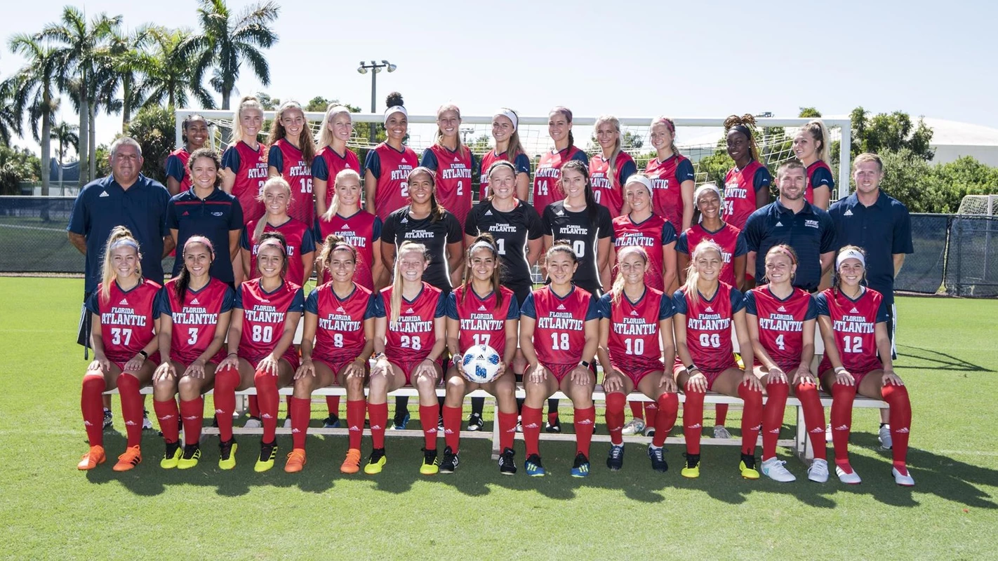 Women's Soccer Team Picture