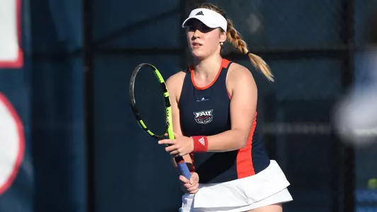 2019 FAU Women's Tennis Photo Day Martina Kudelova 2019