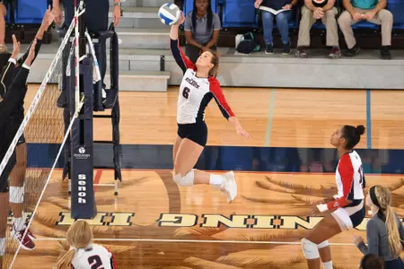 2019 FAU Volleyball vs Boston College