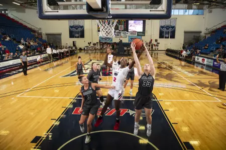 2019 FAU Women's Basketball vs Nova Southeastern