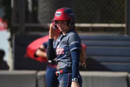 2019 FAU Softball vs Illinois State
