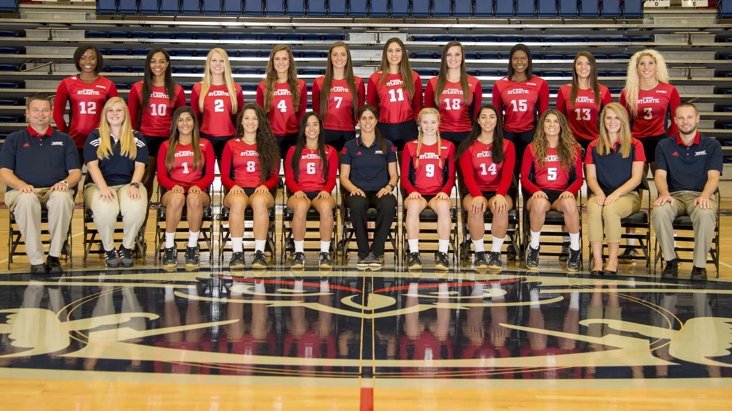 2016 FAU Volleyball Team Photo