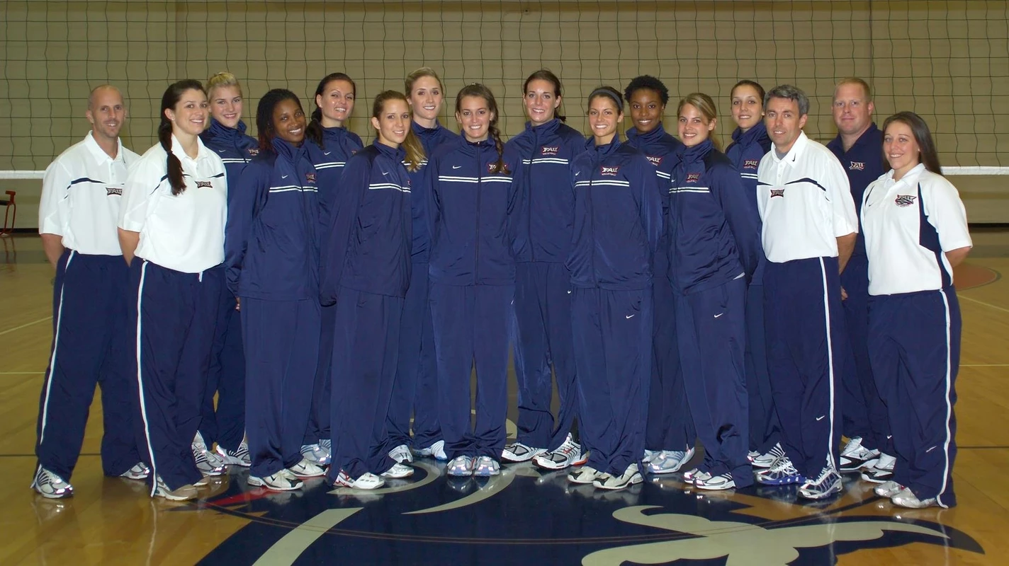 2006 FAU Volleyball Team Photo