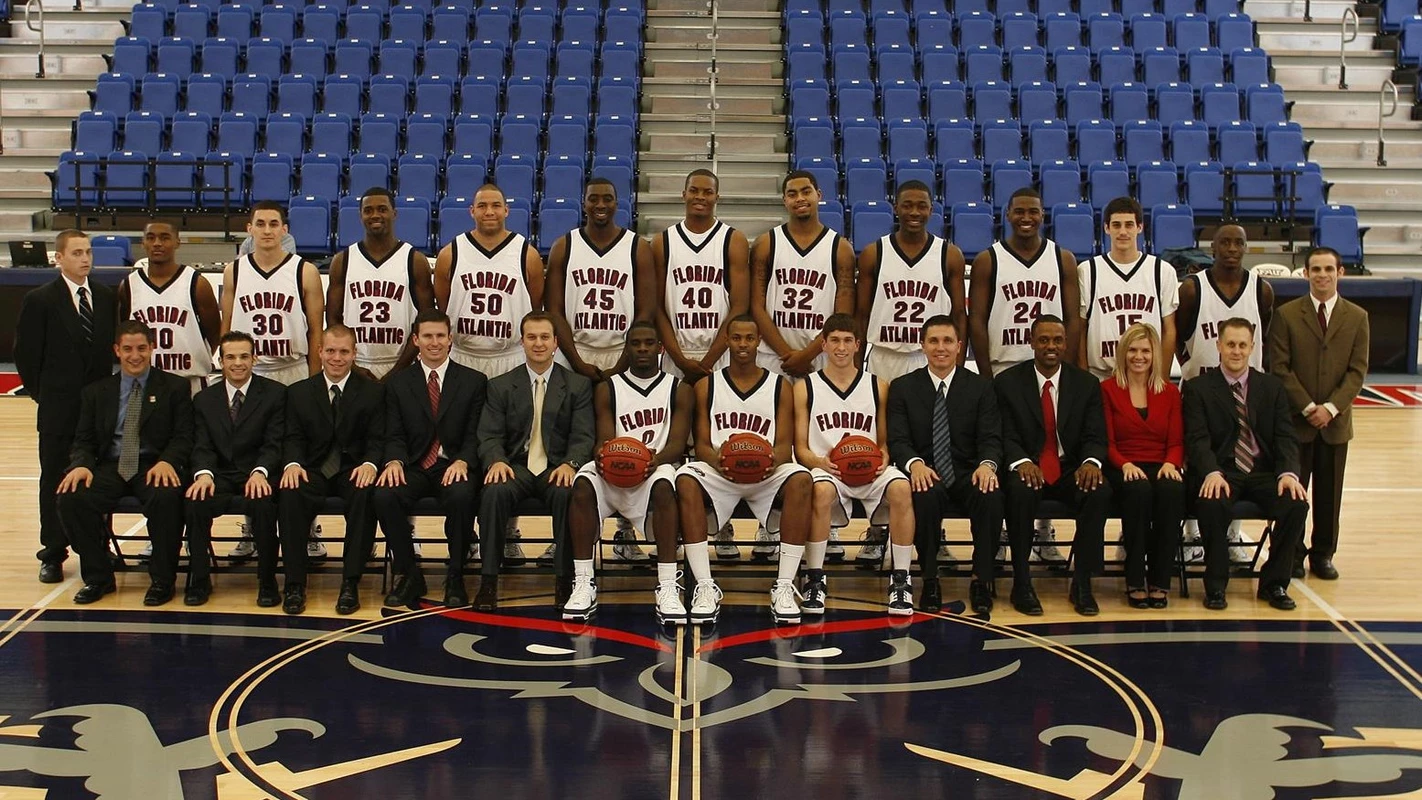 2007-08 MBB Team Photo