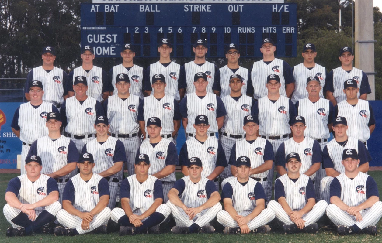 1998 Baseball Team Picture