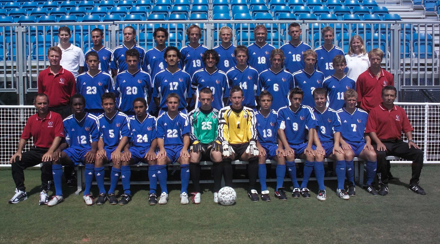 200 MSOC Team Photo