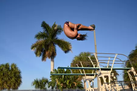 2021 FAU Swimming & Diving Photo Day