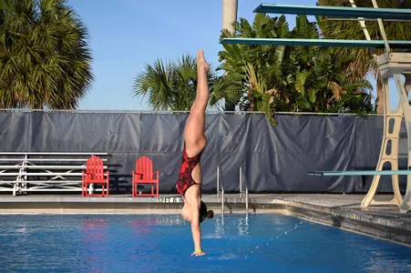 2021 FAU Swimming & Diving Photo Day