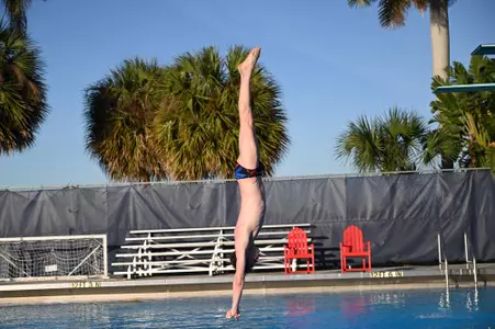 2021 FAU Swimming & Diving Photo Day