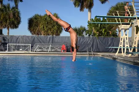 2021 FAU Swimming & Diving Photo Day