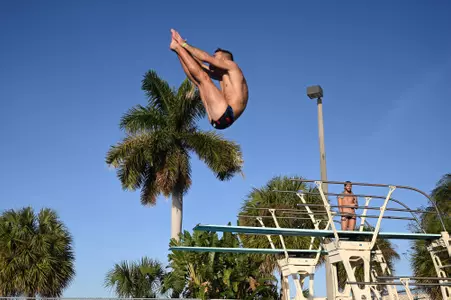 2021 FAU Swimming & Diving Photo Day