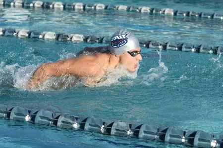 2021 FAU Swimming & Diving Photo Day
