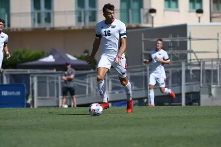 2022 FAU Swimming & Diving Studio