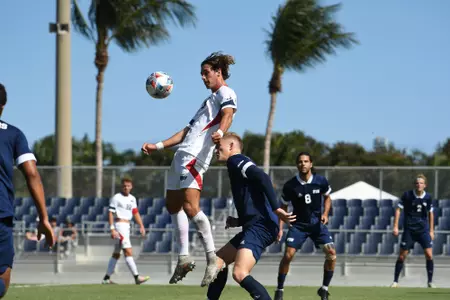 2022 FAU Swimming & Diving Studio