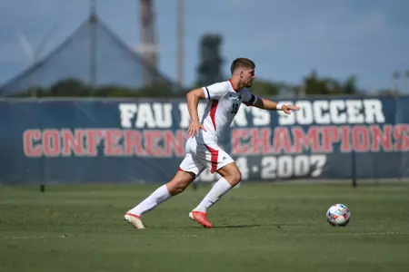 2022 FAU Swimming & Diving Studio