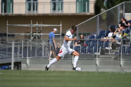 2022 FAU Swimming & Diving Studio
