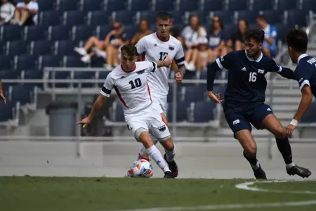 2022 FAU Swimming & Diving Studio