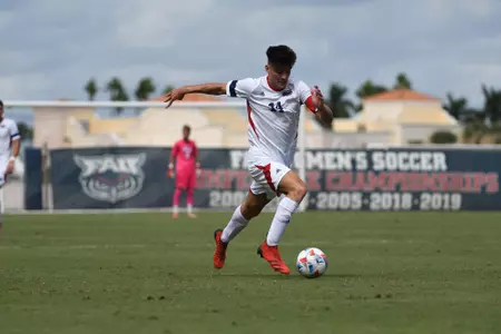 2022 FAU Swimming & Diving Studio