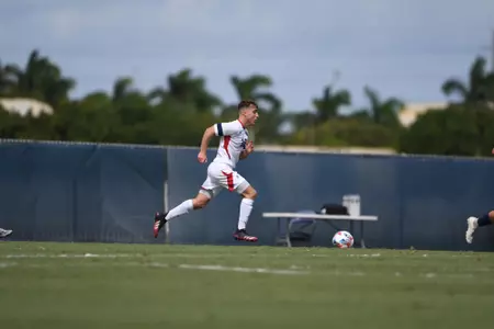 2022 FAU Swimming & Diving Studio
