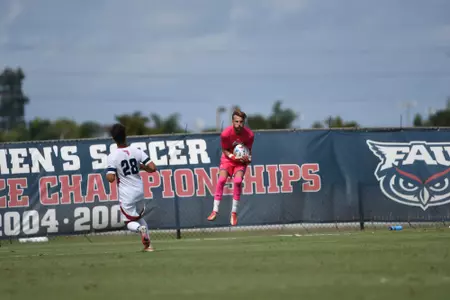 2022 FAU Swimming & Diving Studio