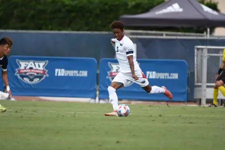 2022 FAU Swimming & Diving Studio