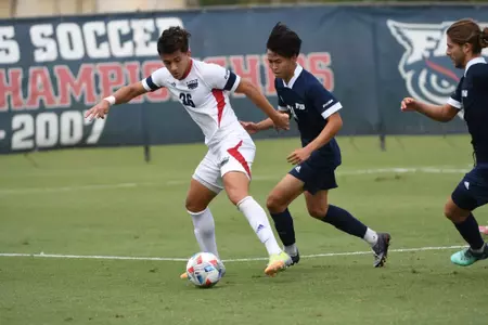 2022 FAU Swimming & Diving Studio