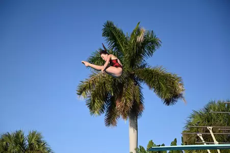 2021 FAU Swimming & Diving Photo Day