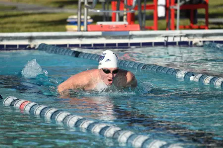 2021 FAU Swimming & Diving Photo Day