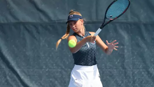 2021-22 FAU Women’s Tennis Photo Day Lexi Silna