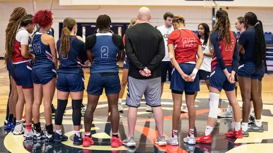 2022-23 WBB First Practice Team Huddle