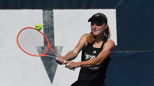2022 FAU Women’s Tennis vs Florida Gulf Coast Carina Sommers