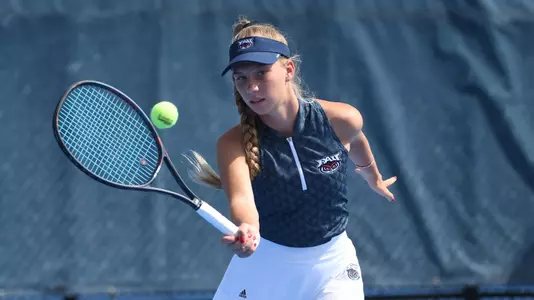 2021-22 FAU Women’s Tennis Photo Day Lexi Silna