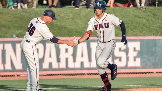 Rincones_CUSA Hitter of the Week