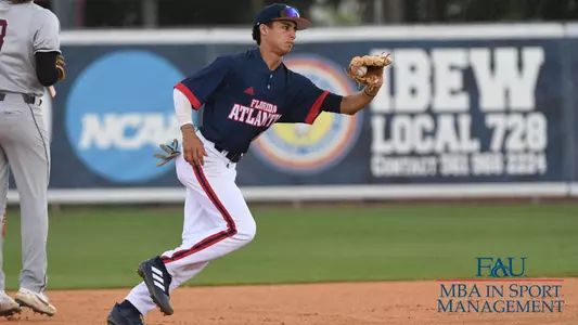 Armando Albert_Baseball