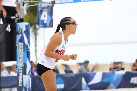 GULF SHORES, AL - MAY 06: The USC Trojans take on the Florida Atlantic Owls during the Division I Women’s Beach Volleyball Championship held on May 6, 2022 in Gulf Shores, Alabama. (Photo by Justin Tafoya/NCAA Photos via Getty Images)