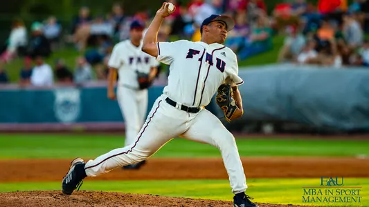 Del Prado_Baseball
