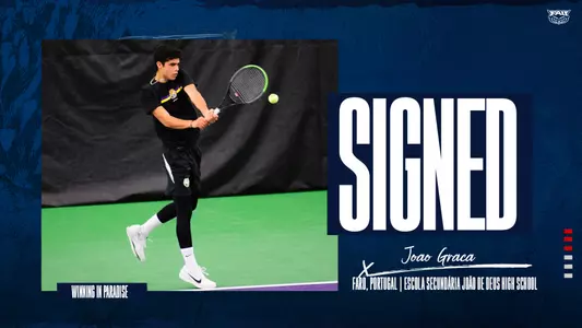 Joao Graca Signs
