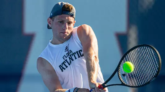 Hunter Robbins vs USF