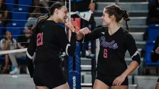 Kaila Ru and Katelynn Robine