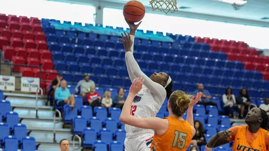 Amber Gaston vs. UTEP
