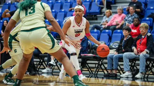 Joiya Maddox vs. Charlotte