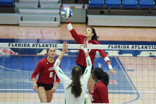 2022 FAU Volleyball vs Charlotte