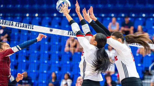 Valeria Rosado and Kaila Ru block vs. FDU