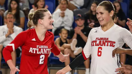 Katelynn Robine and Isabelle Northam vs. Temple