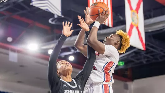 Aniya Hubbard vs. Rice