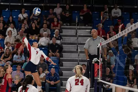 Valeria Rosado attack vs. Seton Hall