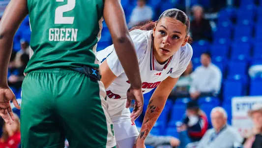 Mya Perry vs. Charlotte