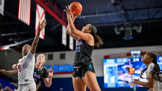 Jada Moore vs. Temple