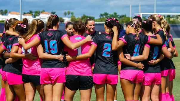 UAB Women's Soccer huddle