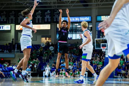 Final Two Home Games for Owls’ Non-Conference Schedule Image